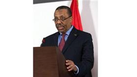 رئيس الوزراء الليبي يطلب دعماً لوجستياً للتغلب على النزاع في بلاده