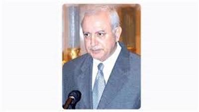 وزير التربية ووزير التعليم العالي د.بدر العيسى