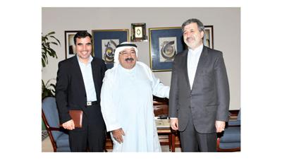 الشيخ ناصر صباح الأحمد مستقبلا السفير الإيراني