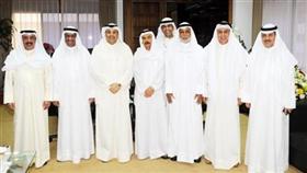 الوزير الصانع متوسطا رئيس واعضاء المجلس الاعلى للقضاء