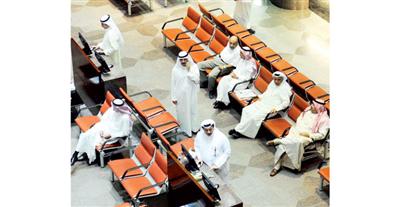 ضغوط «الإيقاف» و«فسخ الآجل» و«الغربلة» تدفع السوق للانخفاض مجدداً