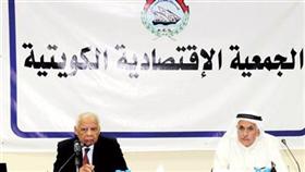جانب من الحلقة النقاشية