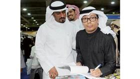 الزميل محمد ثلاب يوقع كتابه «كاريكاتير وطن»