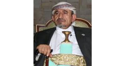 الحوثيون يسيطرون على منزل لآل الأحمر