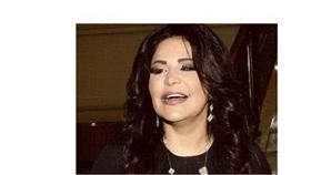 الفنانة احلام تحتفل ببراءة مبارك