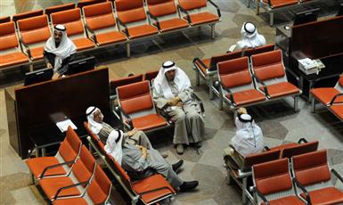 السوق يستهل «ديسمبر» بارتفاع على استحياء.. والقلق والحذر حاضران