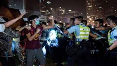 هونغ كونغ: الطلاب يرفضون التراجع