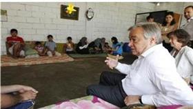 الأمم المتحدة تدعو الدول الغنية لاستيعاب مائة ألف لاجئ سوري