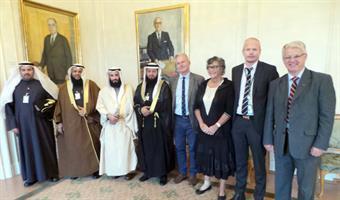 وفد الصداقة البرلمانية الأولى وأعضاء من البرلمان السويدي في ستوكهولم
