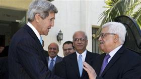 وزير الخارجية الاميركي جون كيري الرئيس الفلسطيني محمود عباس