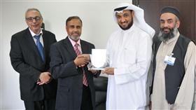 وفد الجامعة الإسلامية خلال زيارته للأوقاف