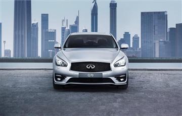 سيارة إنفينيتي Q70