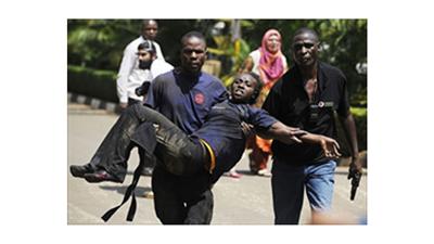 15 قتيلاً واحتجاز رهائن في هجوم لحركة الشباب على جامعة في كينيا