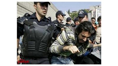 تركيا تعتقل 53 شخصاً على خلفية هجومين بإسطنبول