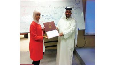 ختام دورة طرق بحث لطلبة الماجستير