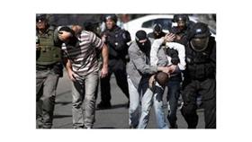 قوات إسرائيلية تعتقل 21 فلسطينياً في الضفة الغربية