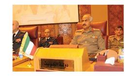 الفريق محمد الخضر مترئسا وفد الكويت