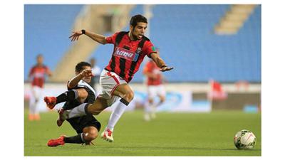 النصر في الطريق الصحيح والهلال يسقط بفخ الرائد