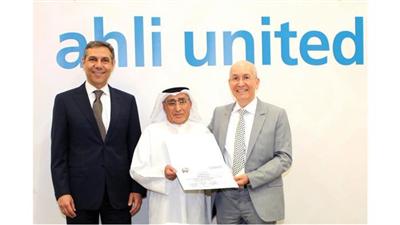 أحمد ذوالفقار ومعتز الرافعي يكرمان علي الصراف