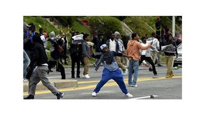 شرطة نيويورك تلقي القبض على 60 شخصاً تضامنوا مع احتجاجات بالتيمور