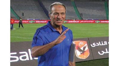 مبروك يبحث عن «النصر» الأول مع الأهلي