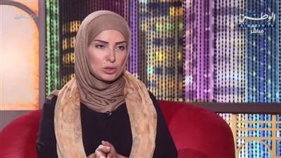 فيديو - المحامية عذراء الرفاعي لـ «توالليل»: قانون الاسكان يحرّض المرأة الكويتية المتزوجة من غير كويتي على الطلاق