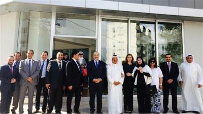 السفير الوهيب ووفد الكويت خلال الزيارة