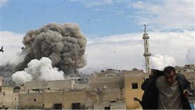 سوريا.. مقتل 15 في قصف بالراميل المتفجرة على حلب