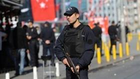 الأمن التركي محذرا: إطلاق النيران على أي سيارة مجهولة