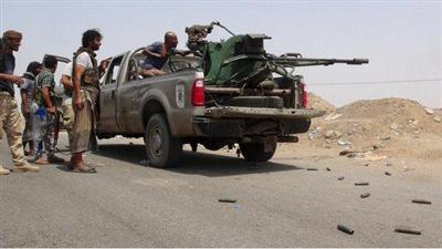 اليمن.. المقاومة الشعبية تتقدم صوب القصر الرئاسي بعدن
