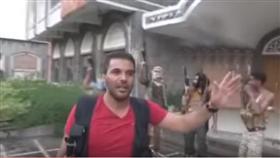 بالفيديو.. المشاهد الأولى للمقاومة اليمنية من داخل قصر المخلوع صالح بمدينة تعز