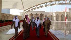 وزير الخارجية إلى الرياض لترؤس وفد الكويت في الاجتماع الوزاري الخليجي الاستثنائي