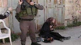 جنود الاحتلال الاسرائيلي تنهي حياة  فلسطينية حاولت طعن احدهم