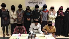 «الداخلية»: مداهمة مكتب خدم وهمي في جليب الشيوخ والقبض على 12 مخالفاً