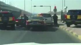 بالفيديو - سائق ينجح في خداع الشرطة الكويتية.. ويفر هارباً