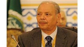 نائب الأمين العام للجامعة العربية السفير أحمد بن حلي