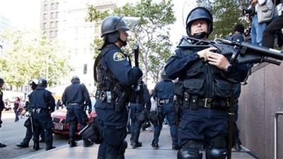 الشرطة الأمريكية تعتقل مسلحا اقتحم مطعما في واشنطن