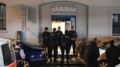 الشرطة السويسرية: العثور على جثة قرب مكان إطلاق نار استهدف مركزا إسلاميا في زيوريخ