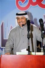 خالد عبدالعزيز الهاجري في حديثه لأبناء دائرته خلال الندوة