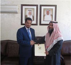 سفير الكويت بالأردن يسلم 372 ألف دولار تبرعات لجمعيات خيرية