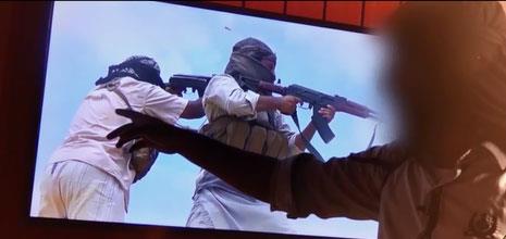 بالصور- كيف تتم صناعة أفلام «داعش» الهوليودية ؟