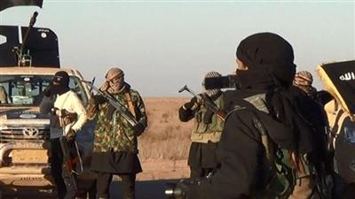 سوريا.. مجهولون ينحرون أميراً لداعش في دير الزور بعد اختطافه