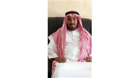 مُسِن سعودي له 14 من الأبناء والبنات.. يؤدي اختبار القدرات بالجامعة