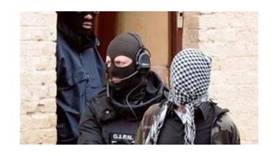 فرنسا.. اعتقال 4 متشددين خططوا لهجمات في باريس