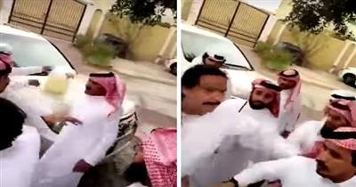 بالفيديو- قطري يهدي ابن الذيب «جيب لكزس» ويهدد بإشعال النار بها في حال لم يقبلها