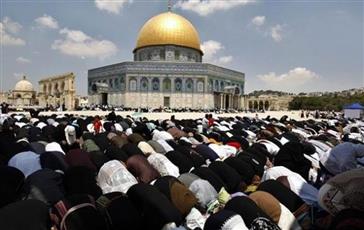 للأسبوع الثاني على التوالي.. إسرائيل تمنع أهالي غزة من الصلاة في «الأقصى»