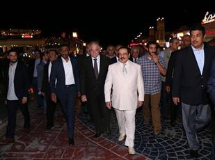 بالصور- ملك البحرين «سائحا» في شرم الشيخ