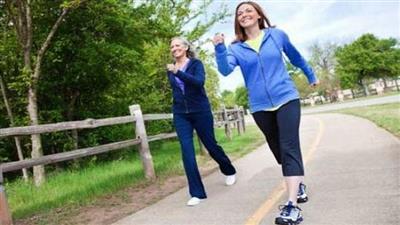 المشي 45 دقيقة أسبوعياً يحمي من التهاب المفاصل