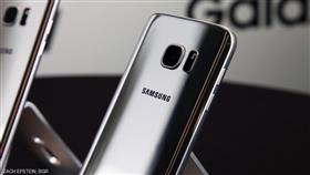بالصور - تسريبات لـ «Galaxy S8» تؤكد أنه ليس تقليداً لـ «أبل»