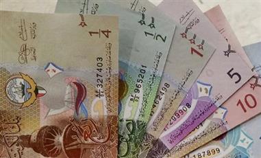 العملة الورقية لا تتمزق عند غسلها بالماء.. تعرف السبب